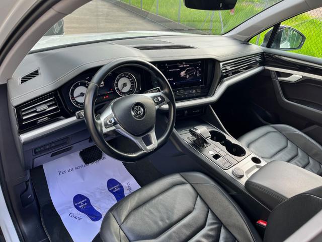 VOLKSWAGEN Touareg 3.0 V6 TDI SCR Black Style
