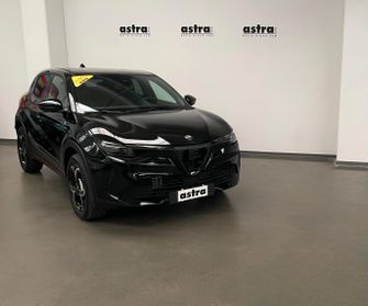 Alfa Romeo Junior 1.2 ibrida Speciale 145cv edct6