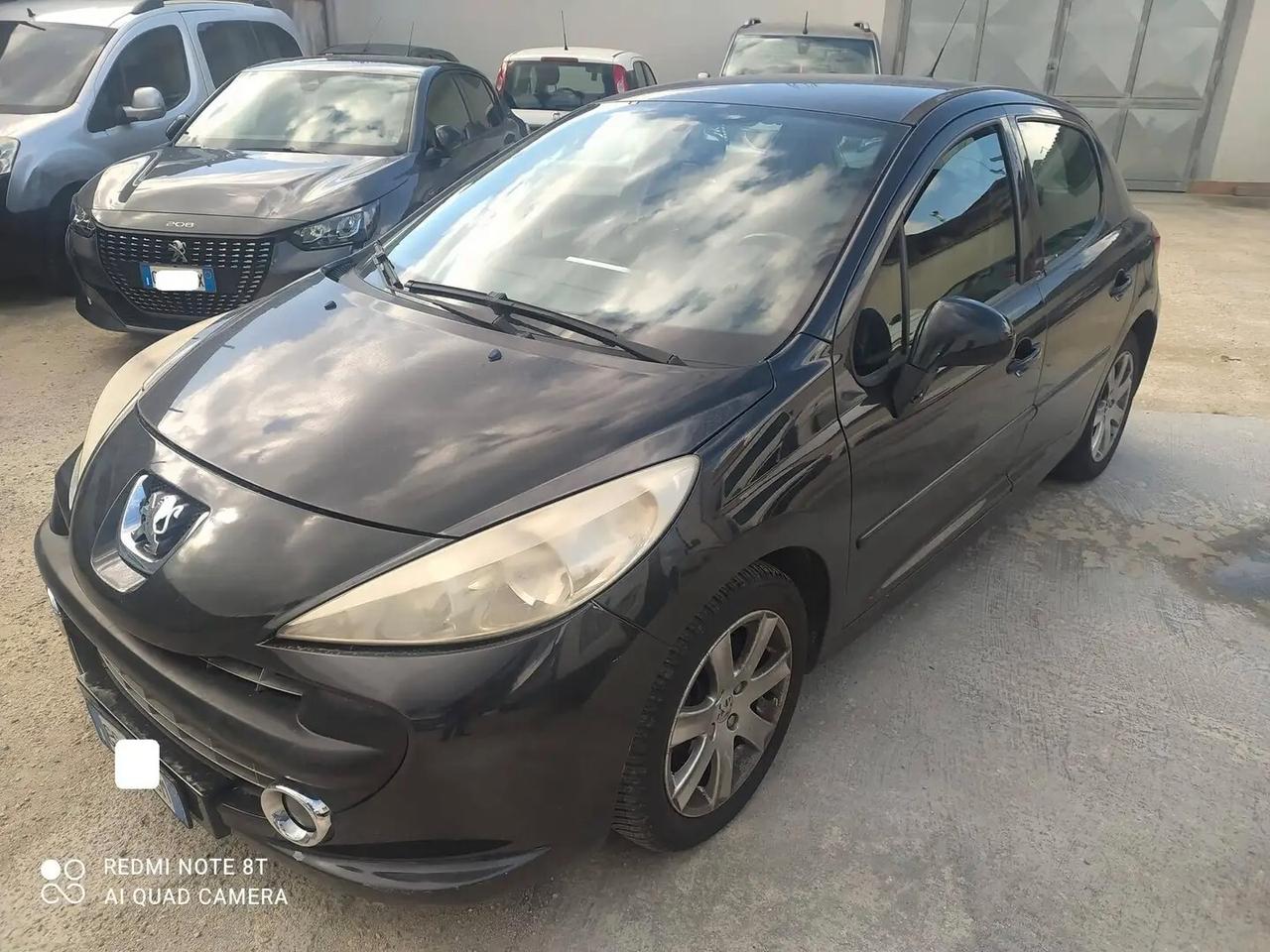 Peugeot 207 1.6 HDi 90CV 5p. XS