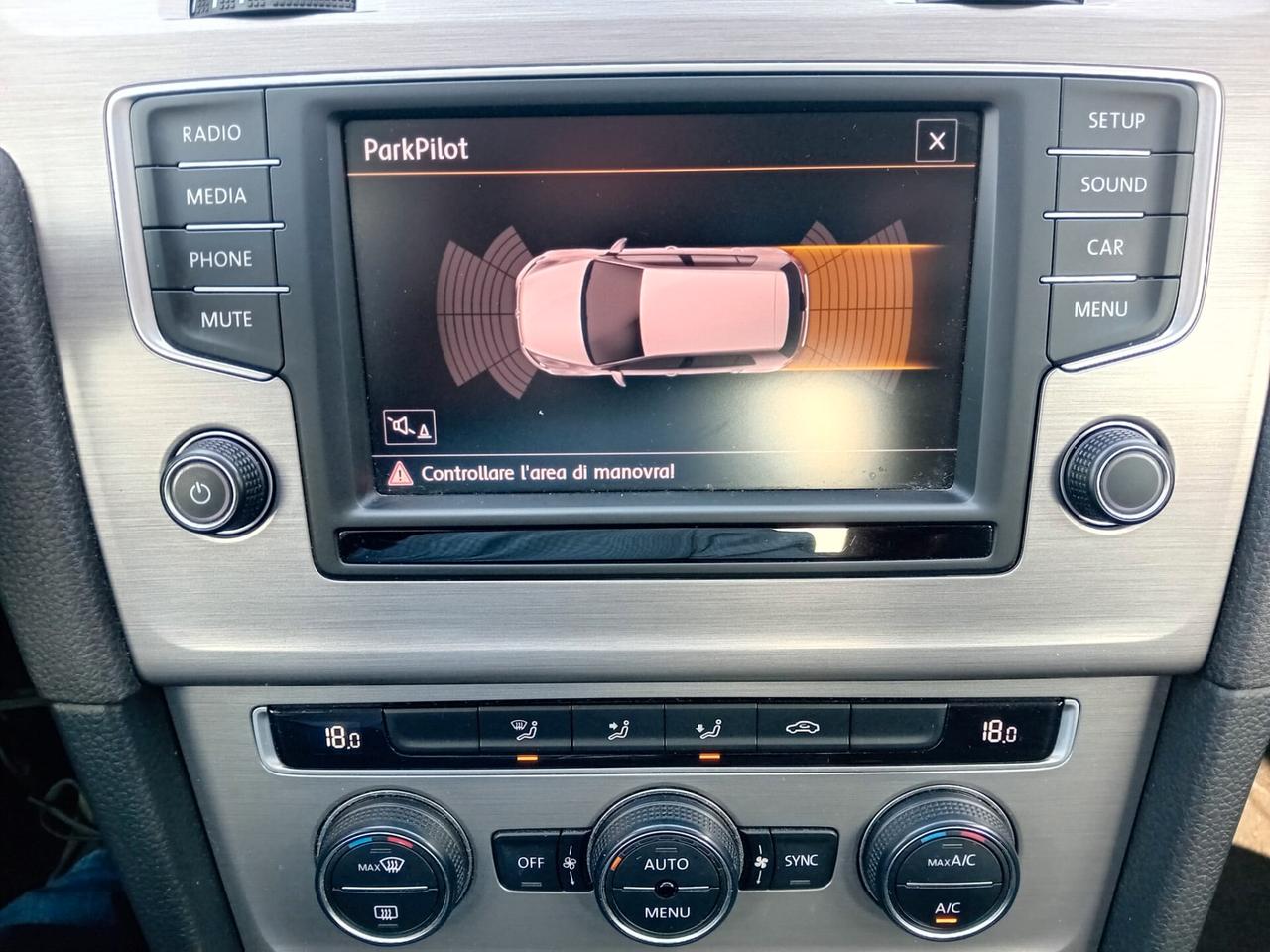 Volkswagen Golf 5p 1.6 tdi 110CV Comfortline 110cv E6