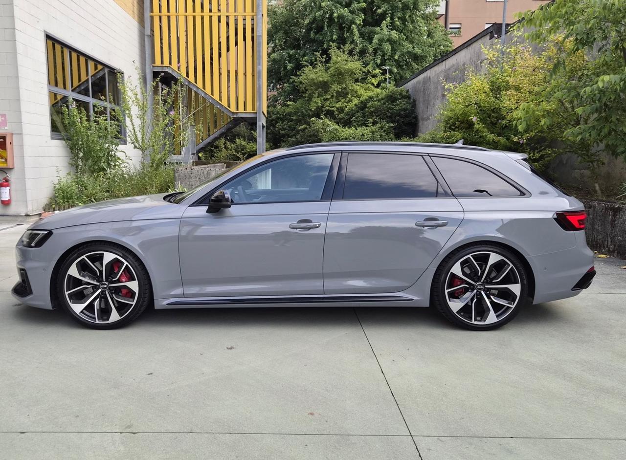 Audi A4 RS4 Avant 2.9 tfsi Exclusive edition Grigio Signal quattro