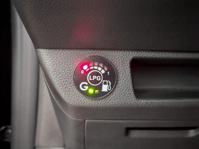 RENAULT Clio TCe 100 CV GPL 5 porte +TELECAMERA POST.