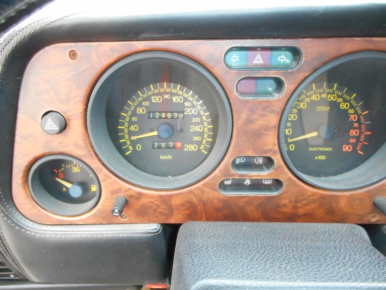Lancia Thema 8.32 Ferrari