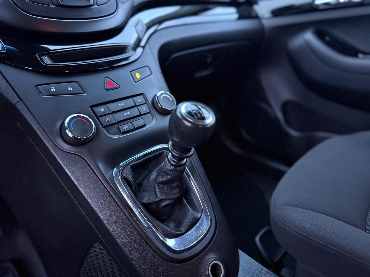 Chevrolet Orlando 2.0 Diesel 130CV LT 7 POSTI