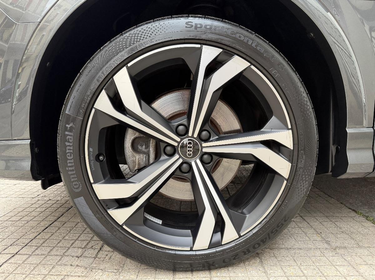 Audi Q3 Sportback 40TDI Quattro S-line Identity Black 200CV