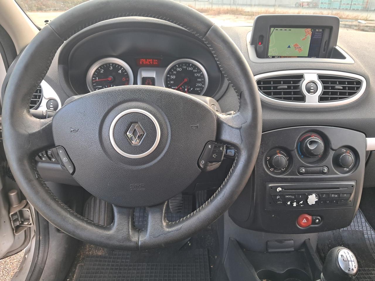 RENAULT CLIO 1.5 dci s.w.