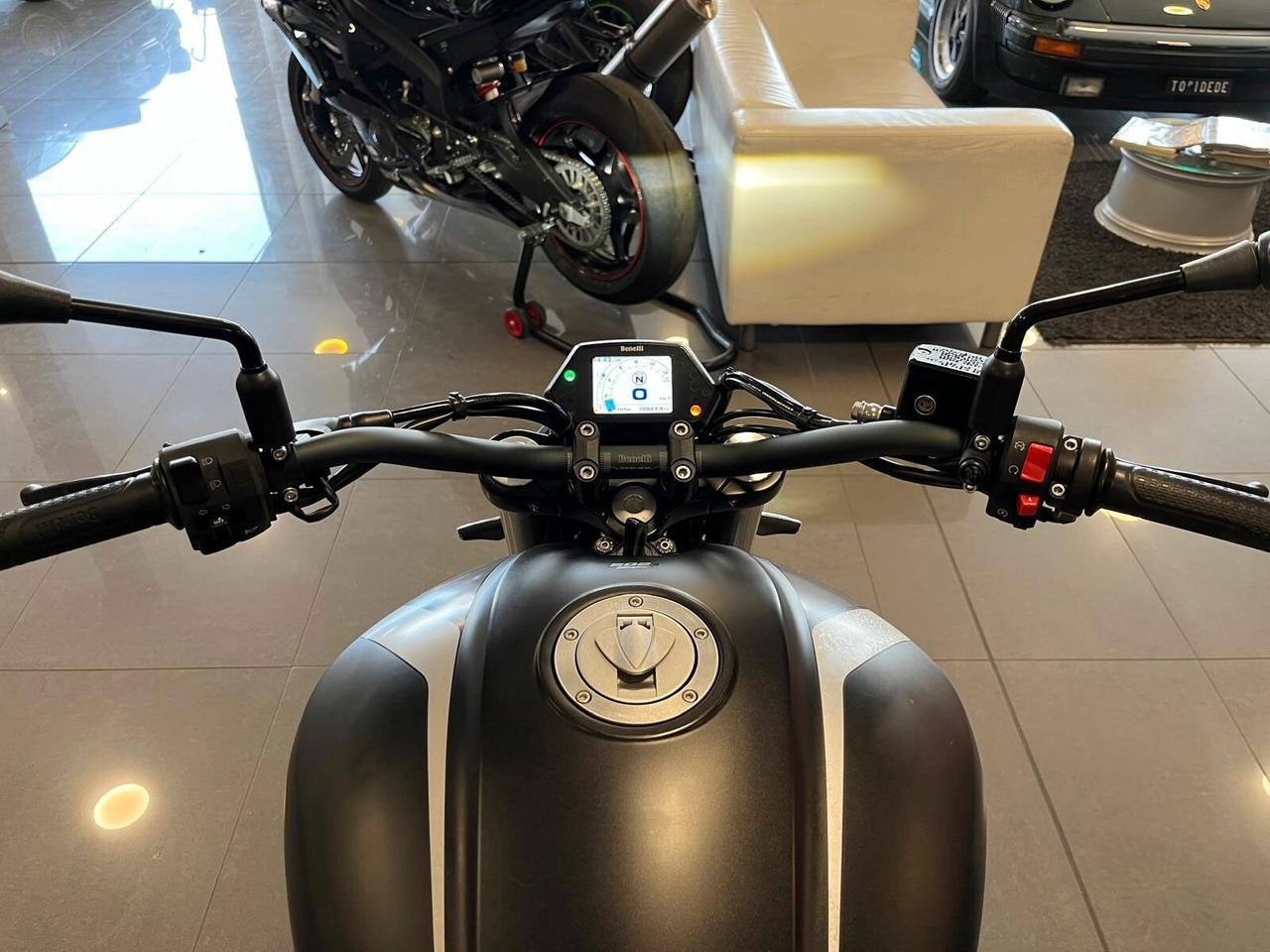 Benelli 502C Cruiser