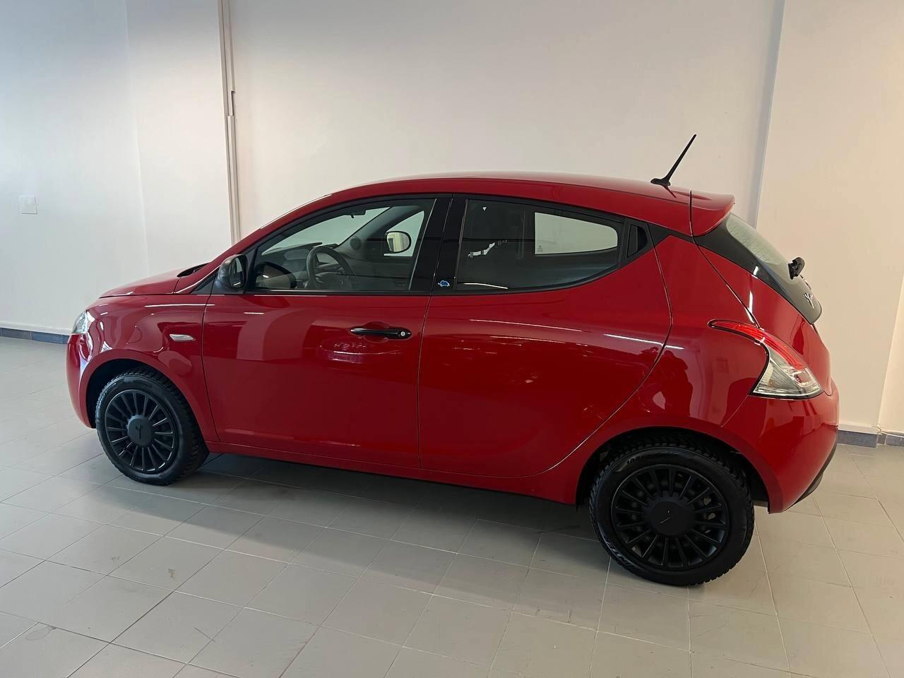 Lancia Ypsilon 1.2 69 CV 5 porte S&S Elefantino Blu