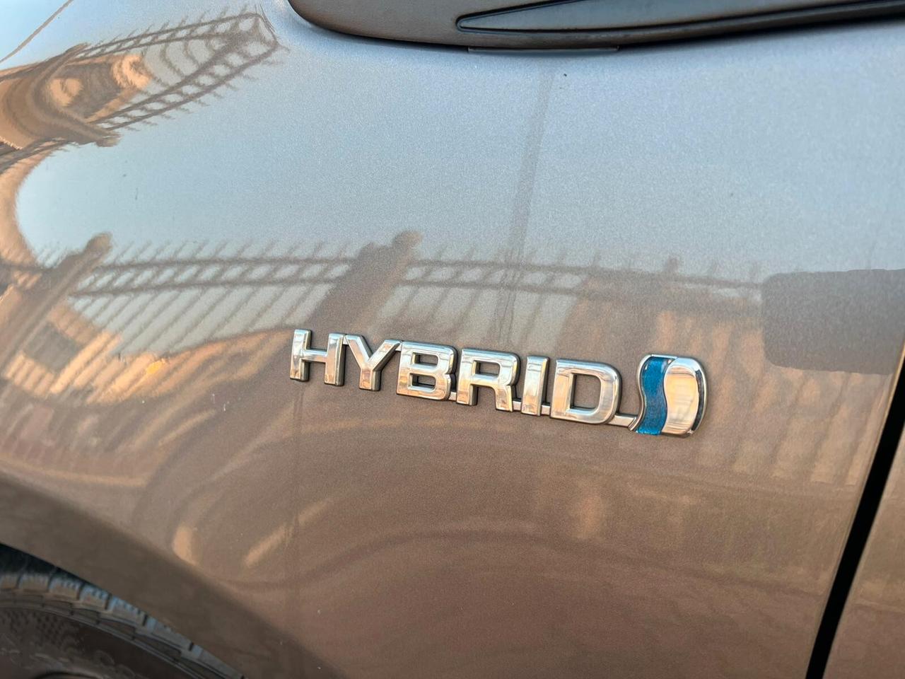 Toyota Yaris 1.5 Hybrid 5 porte Business