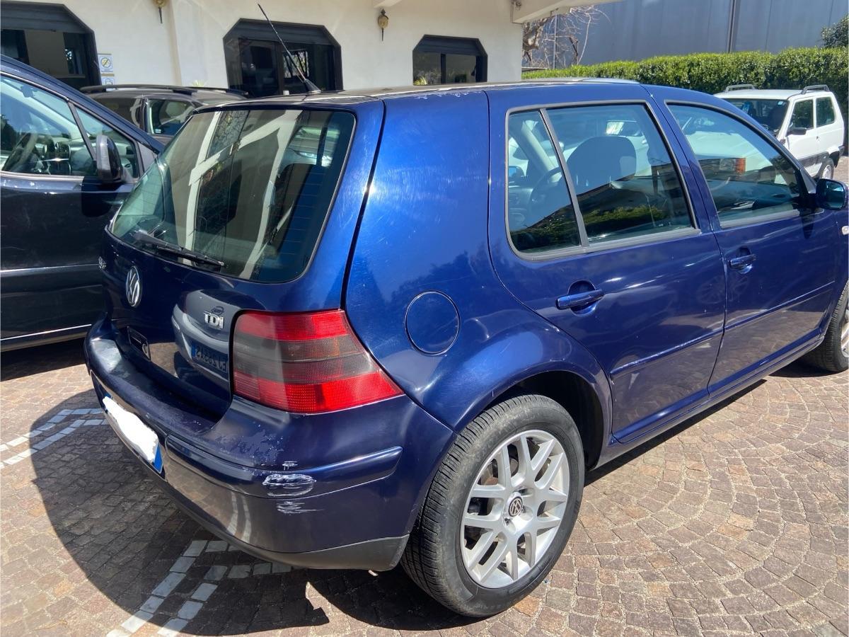 VOLKSWAGEN Golf 1.9 TDI/130 CV 5p. H.line