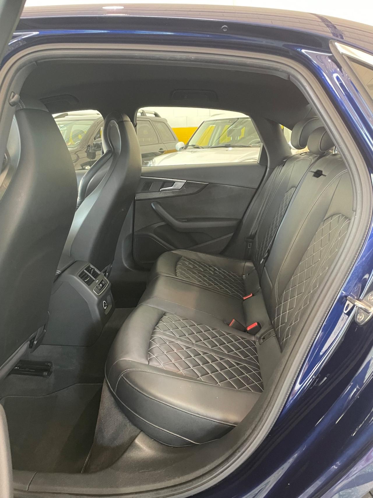 Audi A4 S4 3.0 TFSI 354CV UNICO PROPRIETARIO