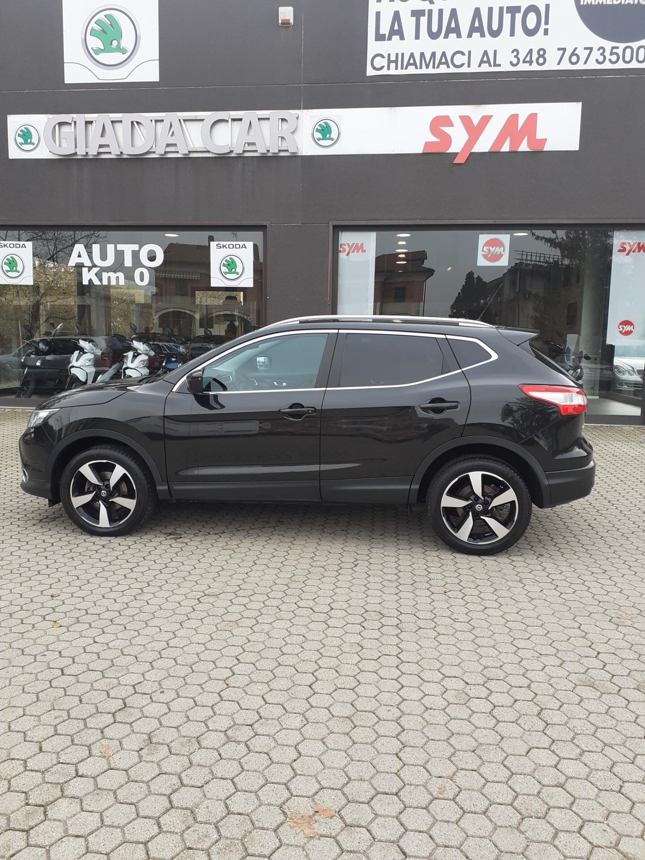 Nissan Qashqai 1.6 dCi 4WD Black Edition