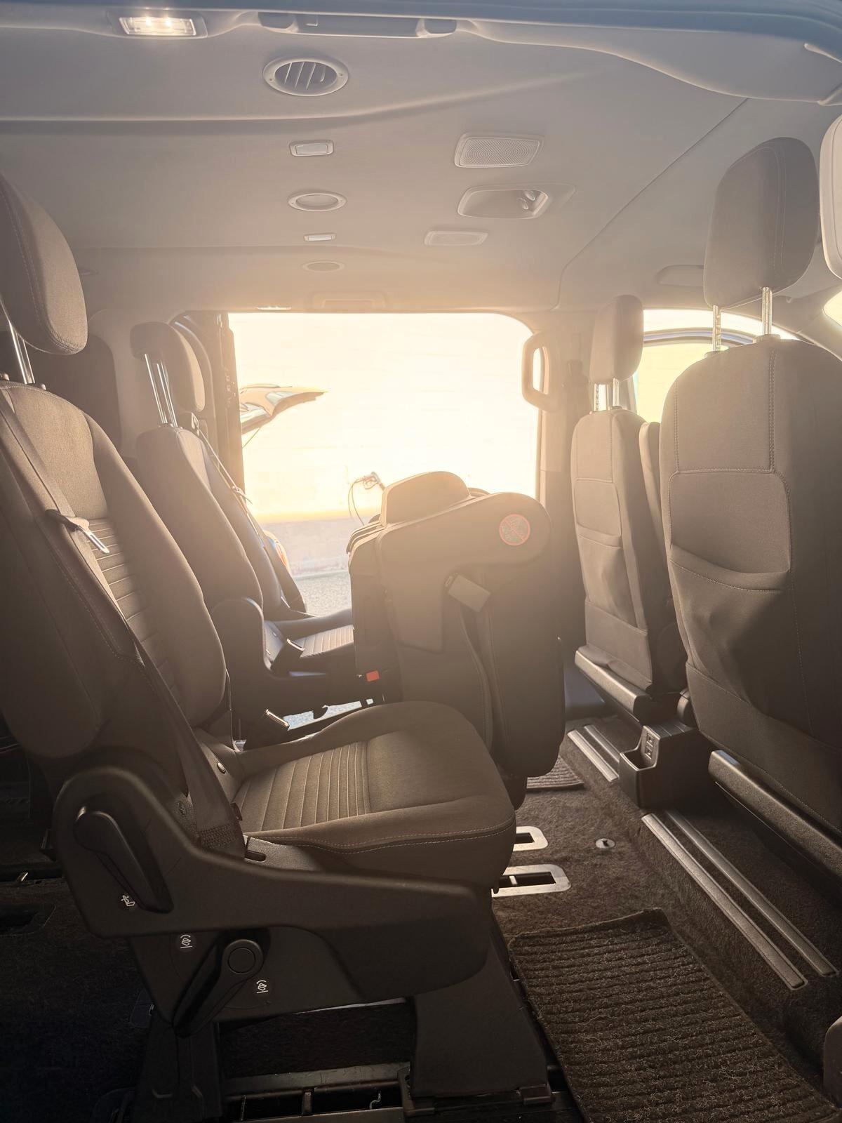 Ford Tourneo Custom 310 2.0 TDCi 130CV PC