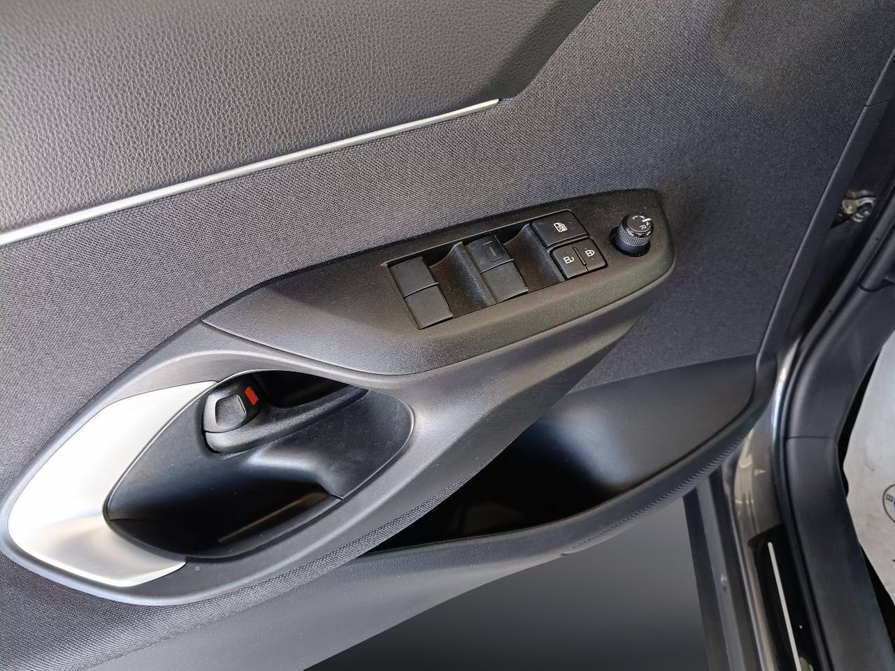 TOYOTA Yaris Cross - MY '22