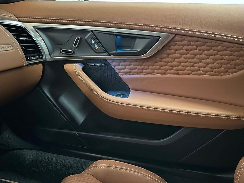 Jaguar F-Type 2.0 aut. Convertibile R-Dynamic