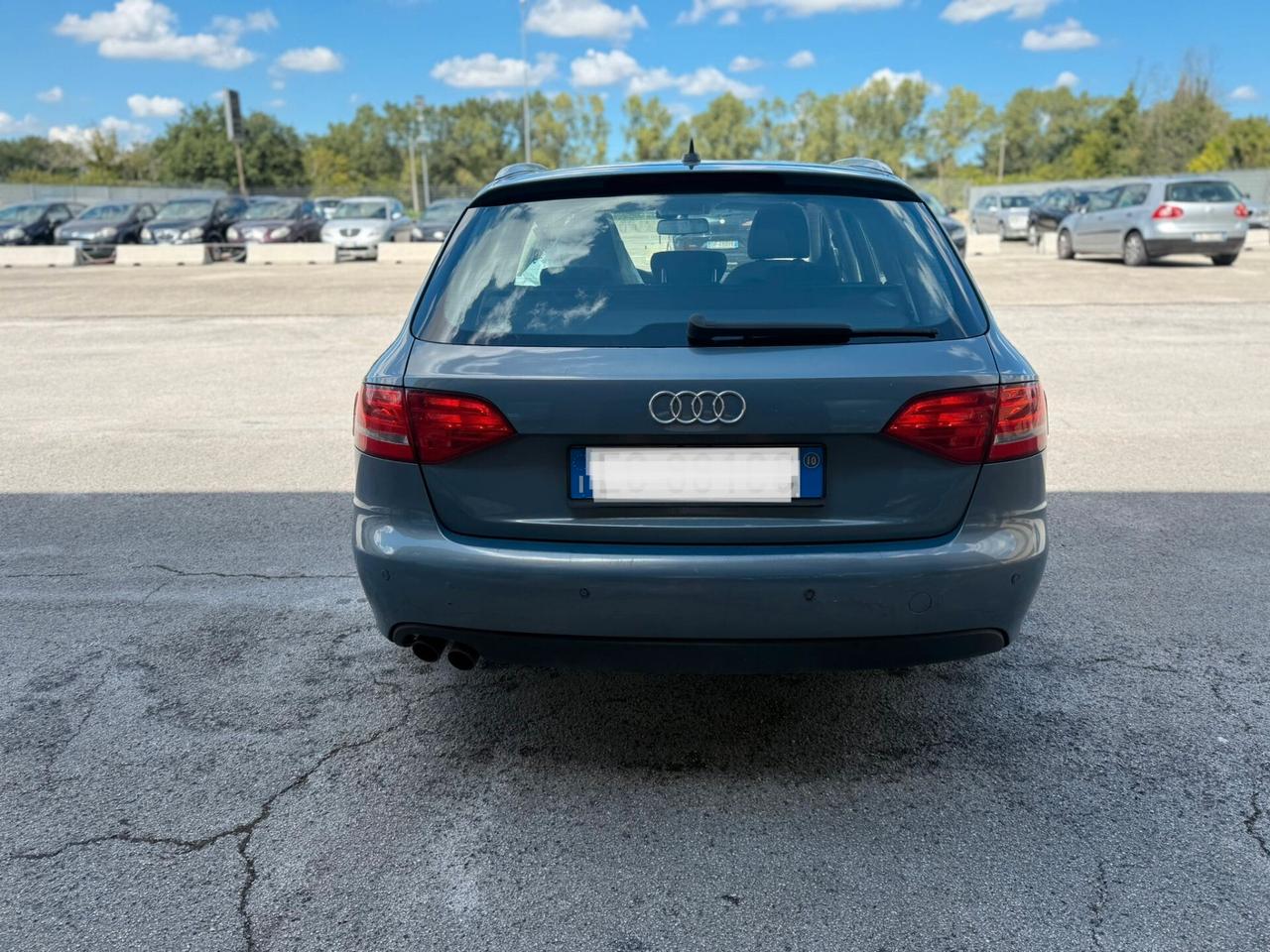 AUDI A4 2.0 TDI 2010 12 MESI DI GARANZIA