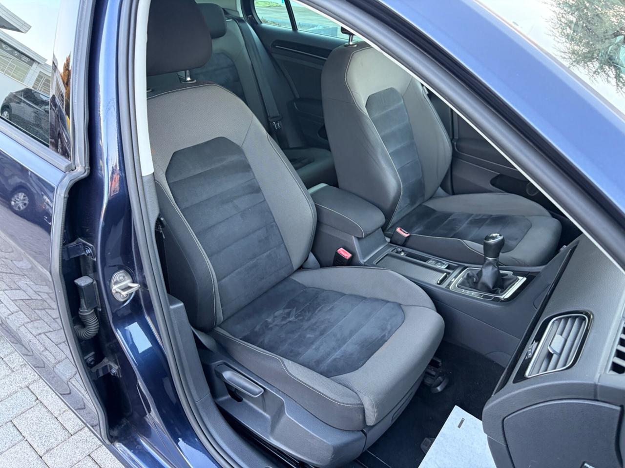 Volkswagen Golf 1.6 TDI 115 CV 5p. Highline BlueMotion Technology