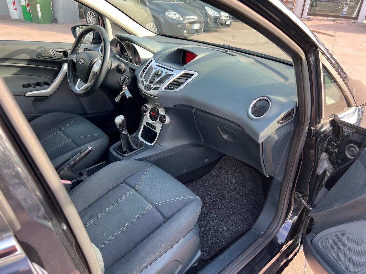 Ford Fiesta 1.2 60CV 5p. Tit.