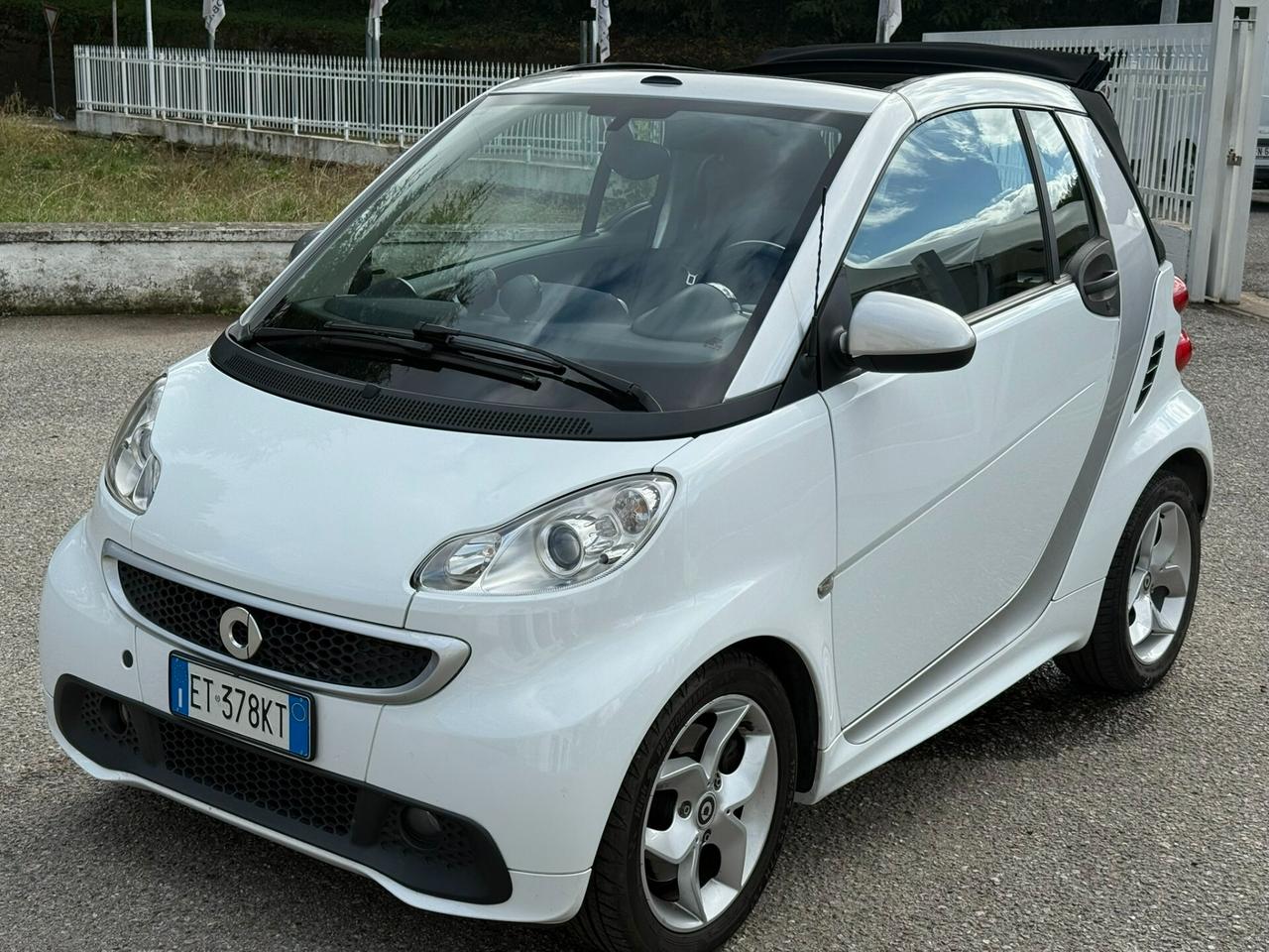 Smart ForTwo 1000 52 kW MHD cabrio passion