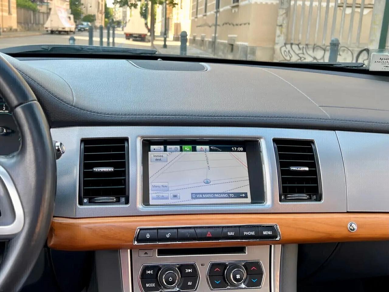 Jaguar XF Sportbrake 3.0 D V6 Premium Luxury