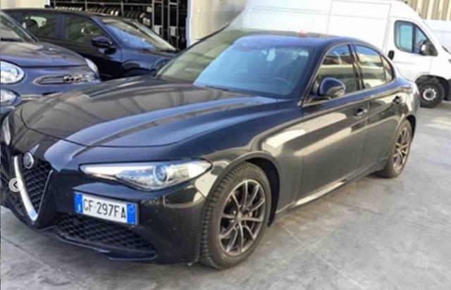 ALFA ROMEO Giulia 2.2 Turbodiesel 160 CV AT8 Business
