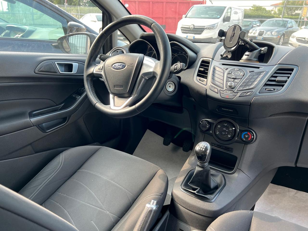 Ford Fiesta 1.5 TDCi 95CV 5 porte Titanium/OK NEOPATENTATI