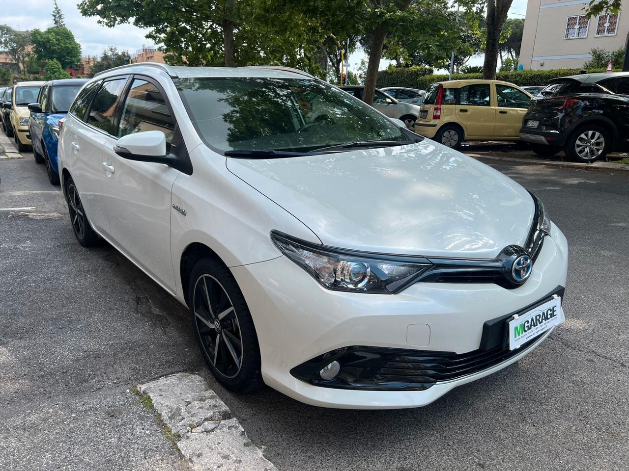 Toyota Auris TS 1.8 Hybrid Style