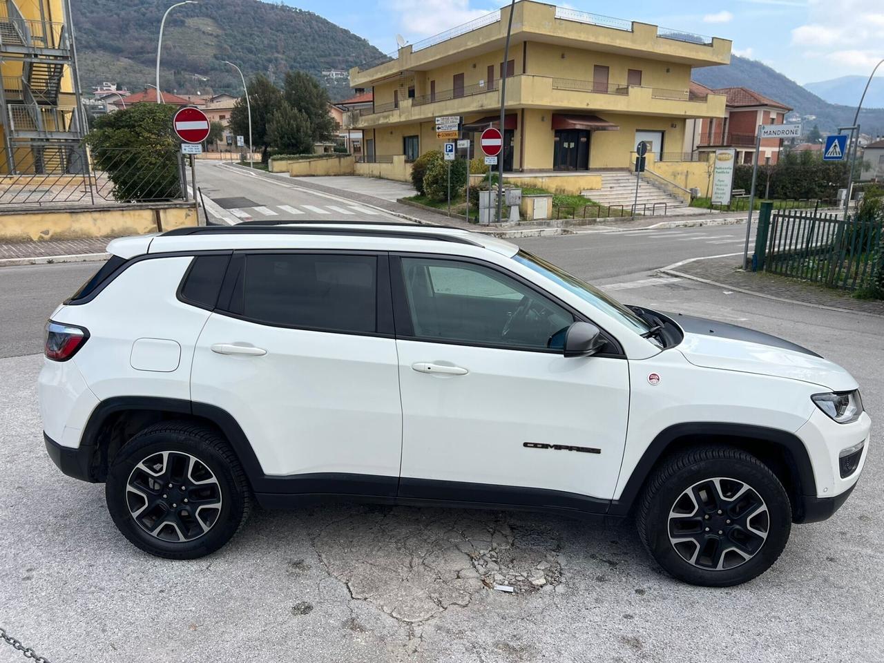 Jeep Compass 2.0MJT 170 CV aut. 4WD Limited trailh