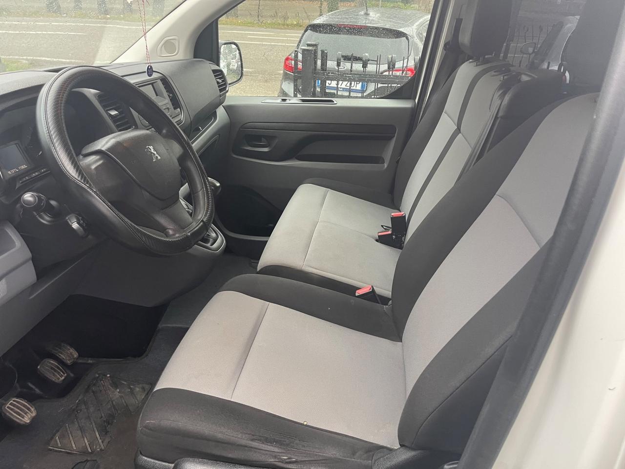 Peugeot Expert BlueHDi 120 S&S PC-TN Combi Compact