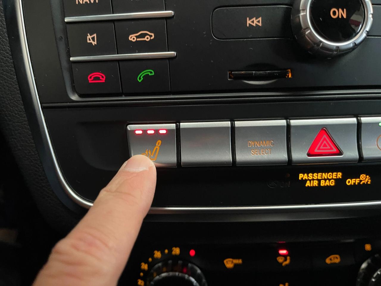 Mercedes-benz CLA 200 d Shooting Brake Premium AMG-Ok Neopat-LEGGI SOTTO