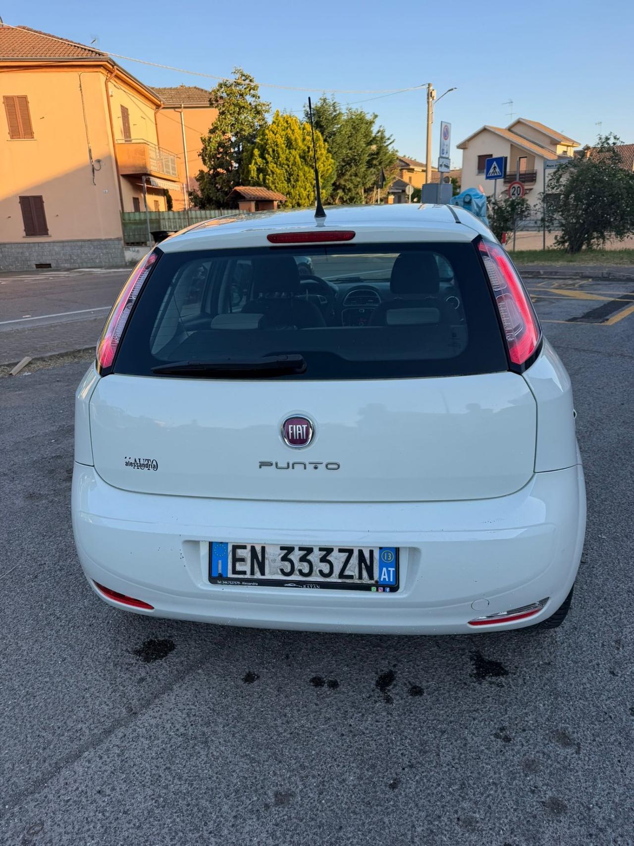 FIAT G PUNTO EVO 1.4 BENZINA GPL NEOPATENTATI OTTIME CONDIZIONI