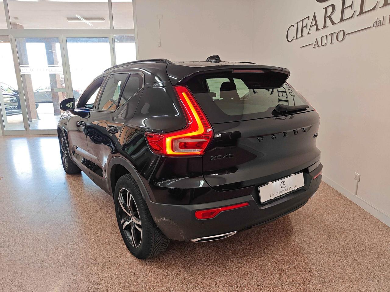 Volvo XC40 D3 R-design
