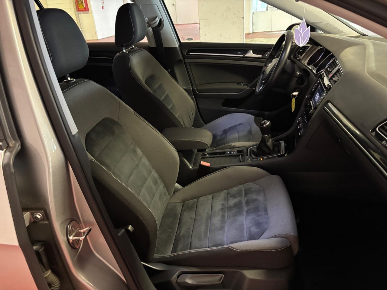 Volkswagen Golf 1.6 TDI