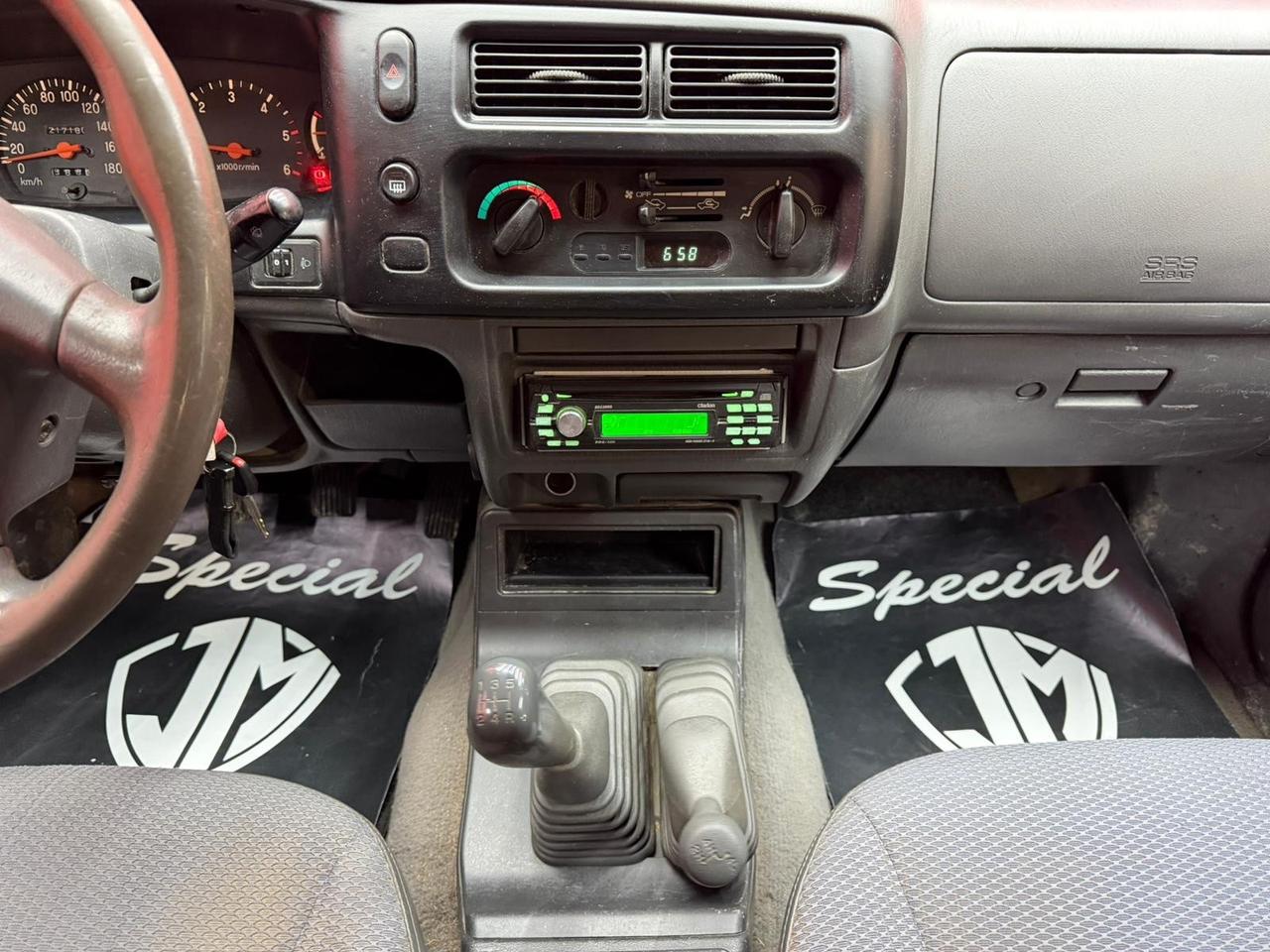 Mitsubishi L200 2.5 TDI 4WD Magnum Club Cab Pick-up