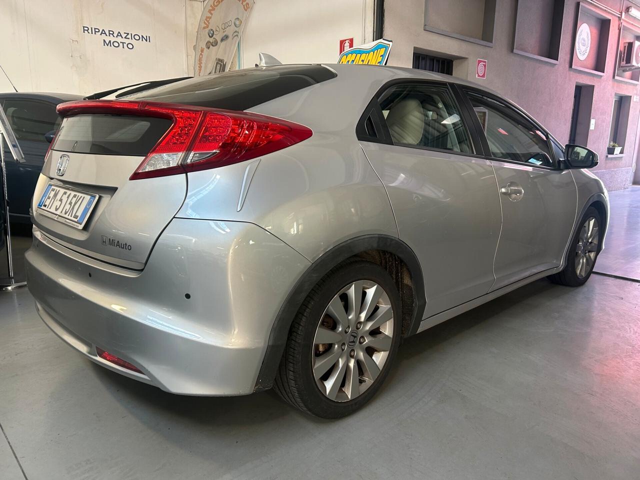 Honda Civic 2.2 i-DTEC Executive