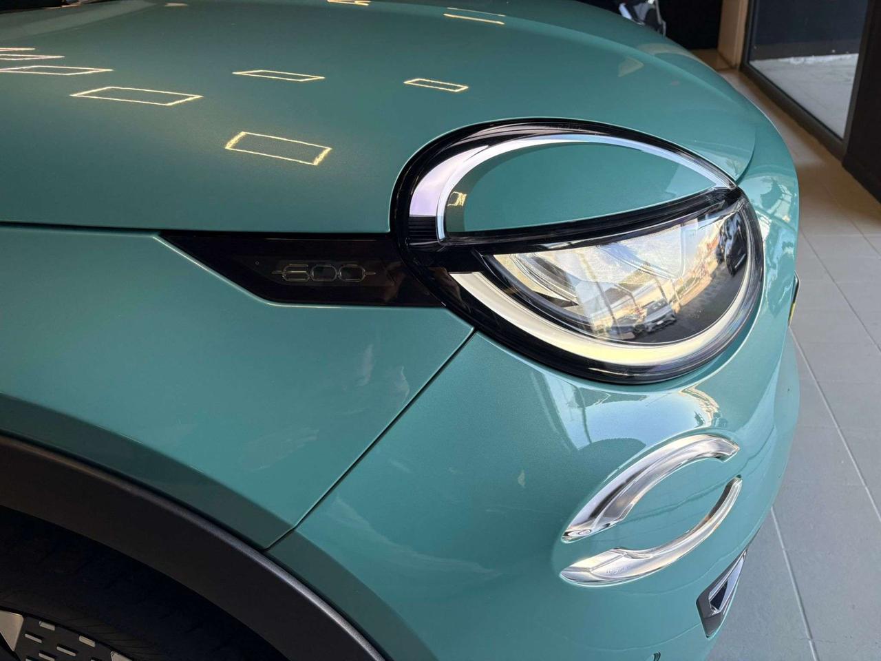 Fiat 600 600 1.2 hybrid La Prima 110cv auto