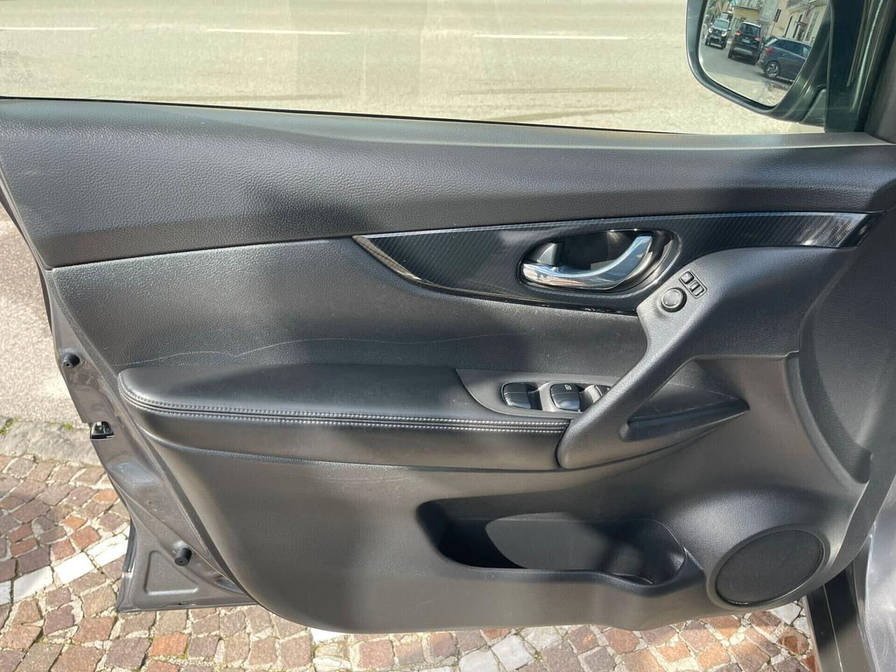 Nissan X-Trail dCi 150 2WD N-Connecta