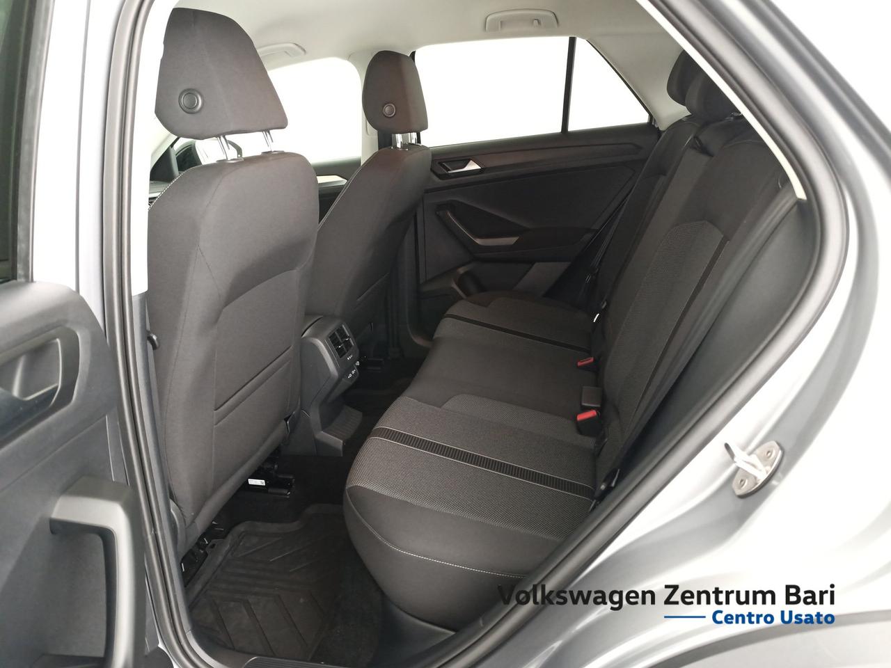Volkswagen T-Roc 1.0 tsi sport