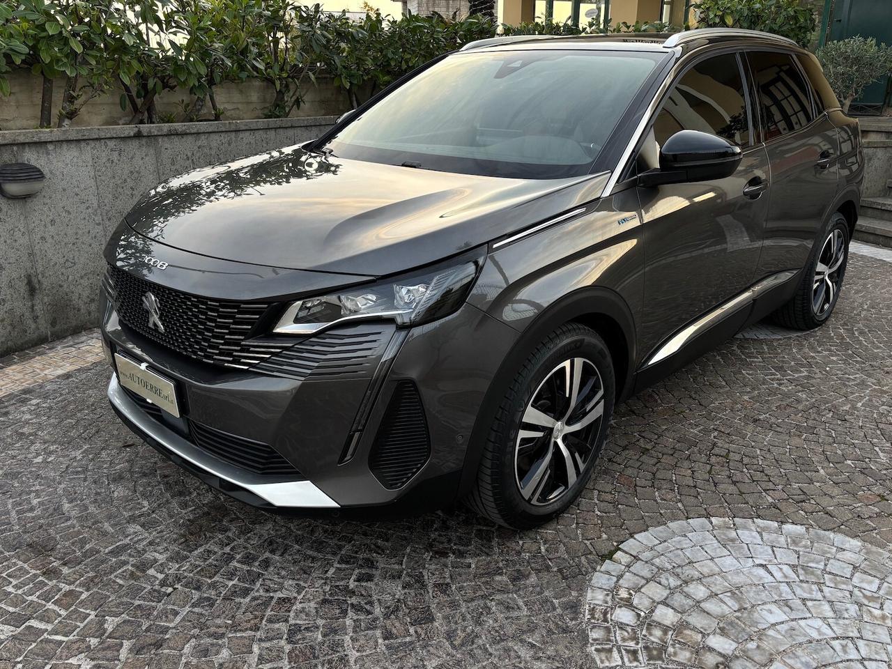 Peugeot 3008 Hybrid 225 e-EAT8 GT