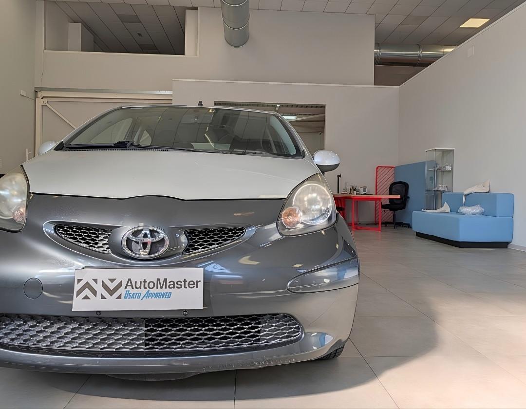 TOYOTA Aygo 1ª serie - Aygo 1.0 12V VVT-i 5 porte