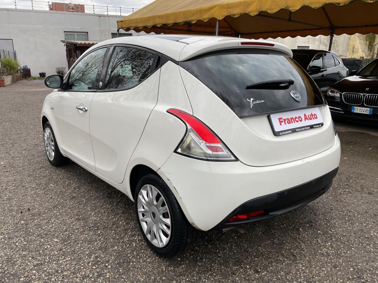 Lancia Ypsilon 1.2 5 porte GPL Ecochic Gold OK. NEOPATENT.