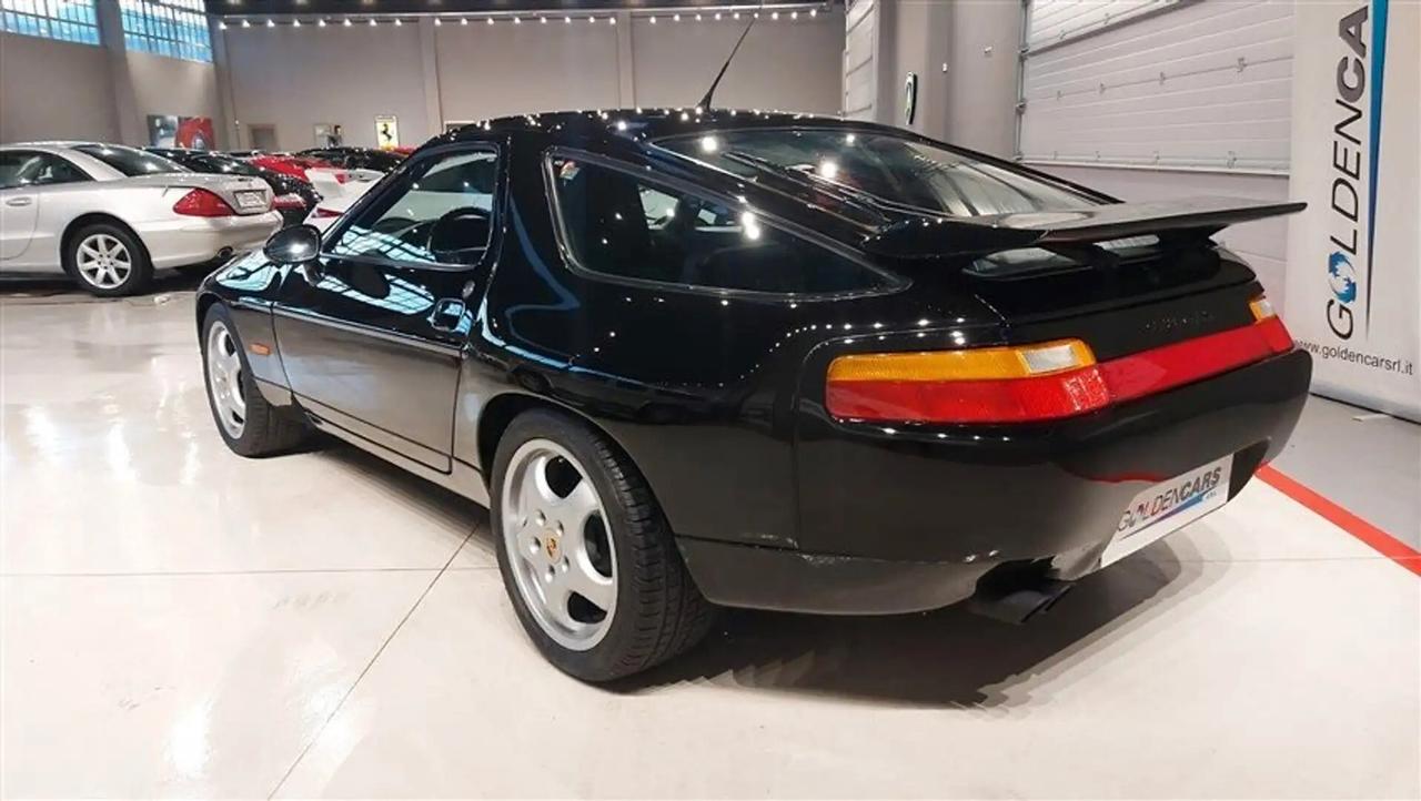 Porsche 928 cat GTS