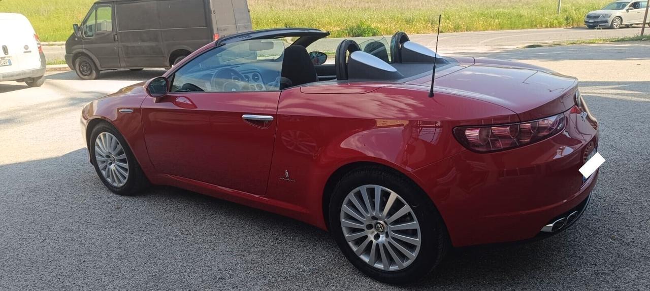 Alfa Romeo Spider 2.2 JTS Exclusive Pininfarina
