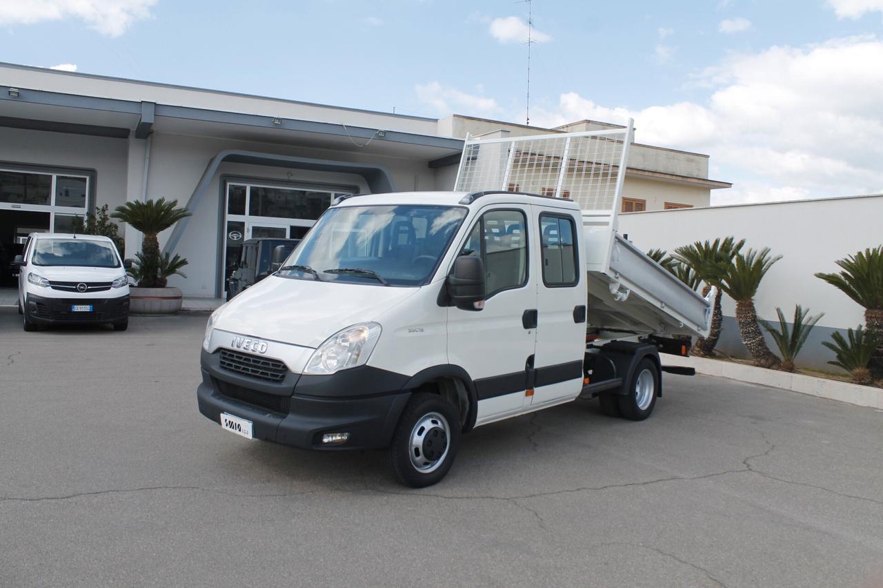 Iveco Daily 35C13 Doppia Cabina 7 Posti Cassone Ribaltabile