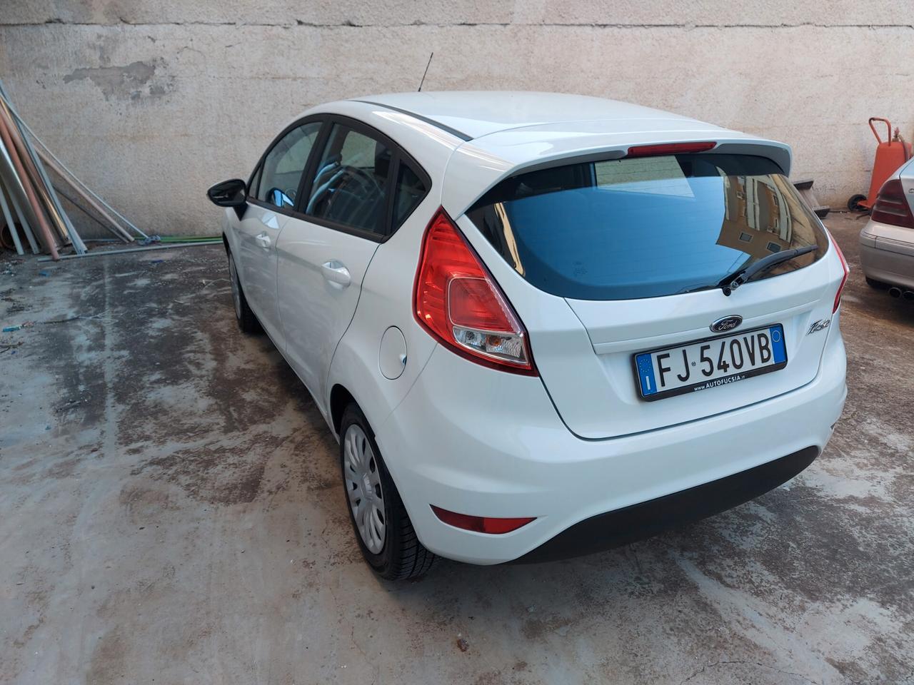 Ford Fiesta 1.5 TDCi 75CV 5 porte Business