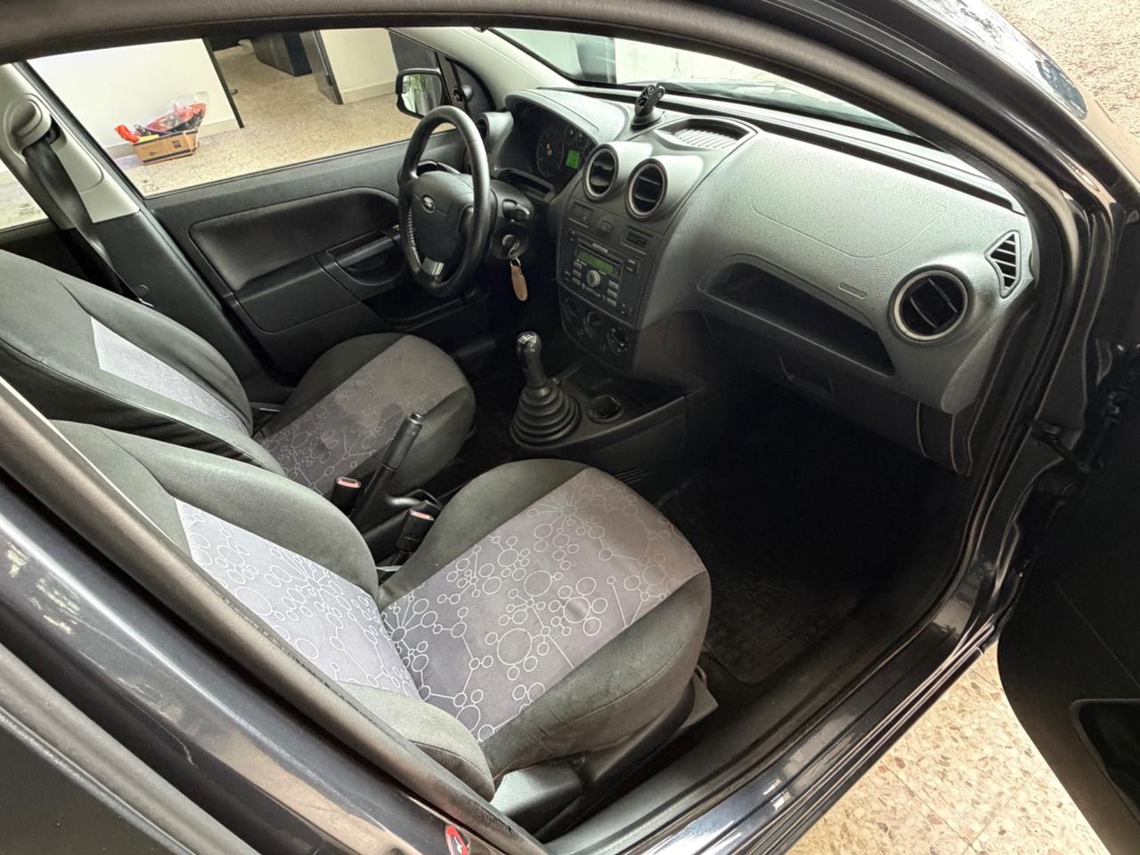 Ford Fiesta 1.4 TDCi 5p. UNICO PROPRIETARIO
