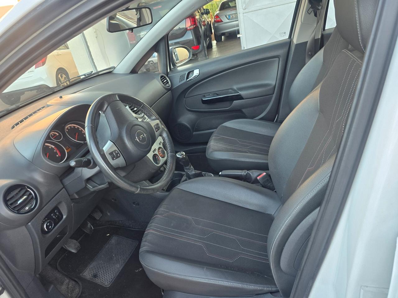 Opel Corsa 1.2 85CV 3 porte GPL-TECH Edition
