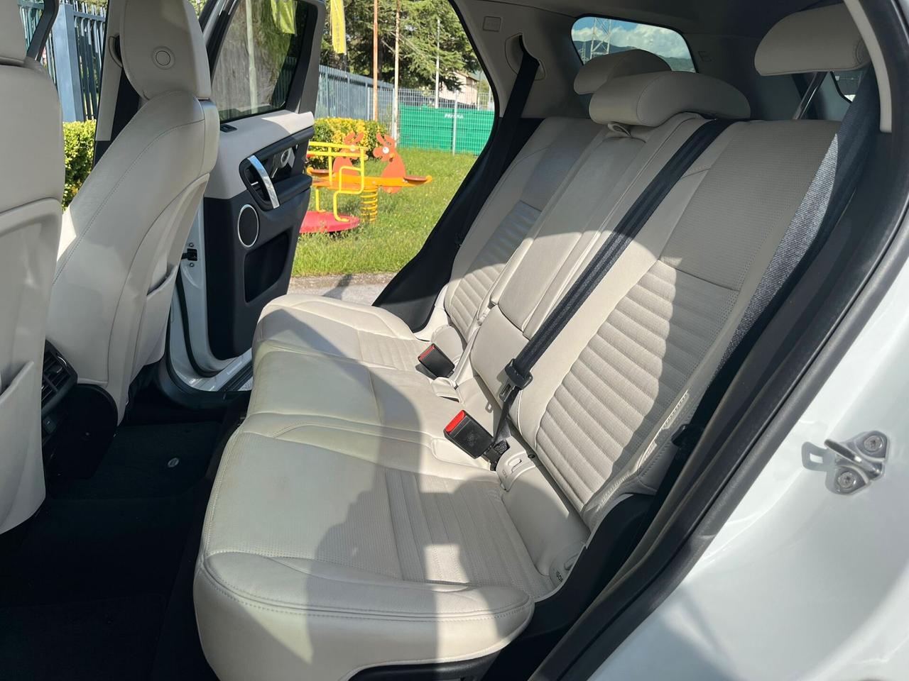 Land Rover Discovery Sport 2.0 Si4 200 CV AWD Auto R-Dynamic