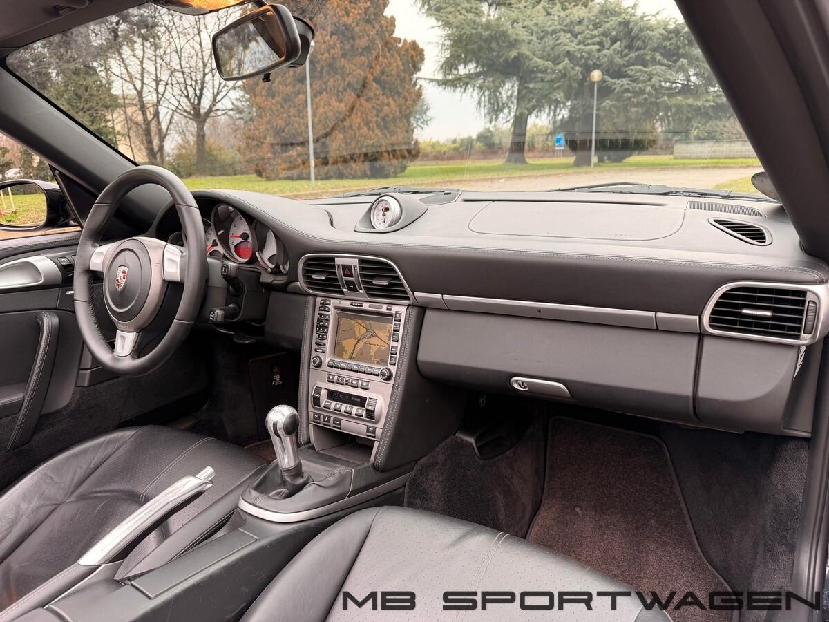 Porsche 911 Carrera 4S Cabriolet