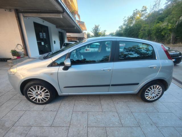 FIAT Grande Punto 1.3 MJT 75 CV 5 porte Dynamic